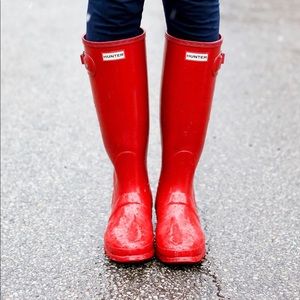 red hunter boots sale